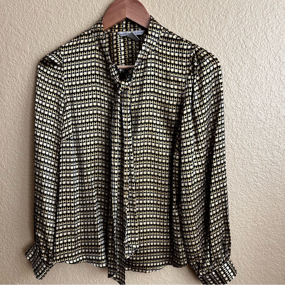 Peter Nygard Petites Long Sleeve Button Down Silk Blouse